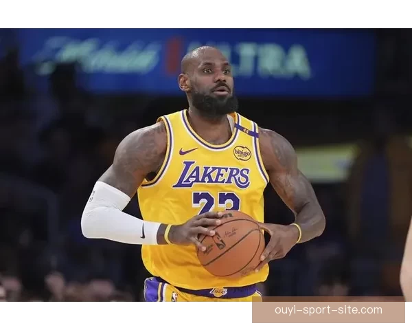 詹姆斯难以超越的十大纪录盘点入选最佳阵容次数居首