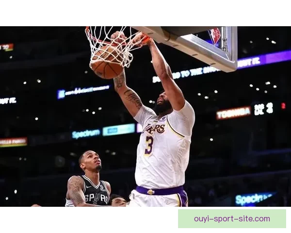 甜瓜力挺马刺为顶级争冠队 展望未来胜过雷霆